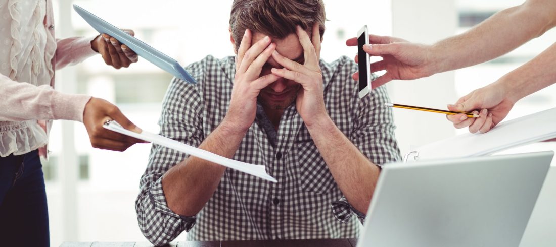 Risques psychosociaux -Santé mentale au travail Charge de travail - Burn-out : les signes qui ne trompent pas PROpul'Sens, coaching pro à Vannes Se reconstruire après l'épuisement professionnel