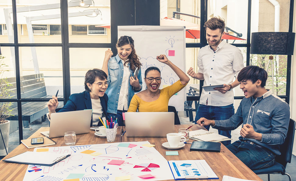 Bien-être au travail : comment prendre soin de ses collaborateurs ? L'intelligence émotionnelle au travail, levier de performance et de bien-être priorité stratégique RH pour 2025